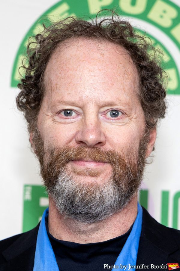 Shuler Hensley Photo