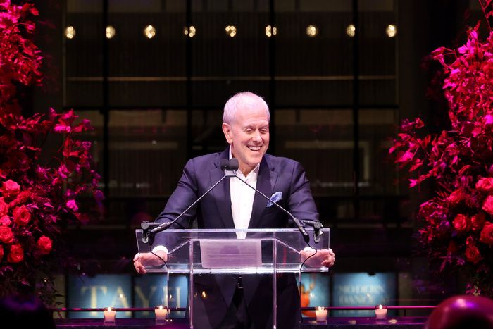 Photos: Lincoln Center Fall Gala Honored Bayo Ogunlesi, Raising Over .7 Million — photo 33 of 40