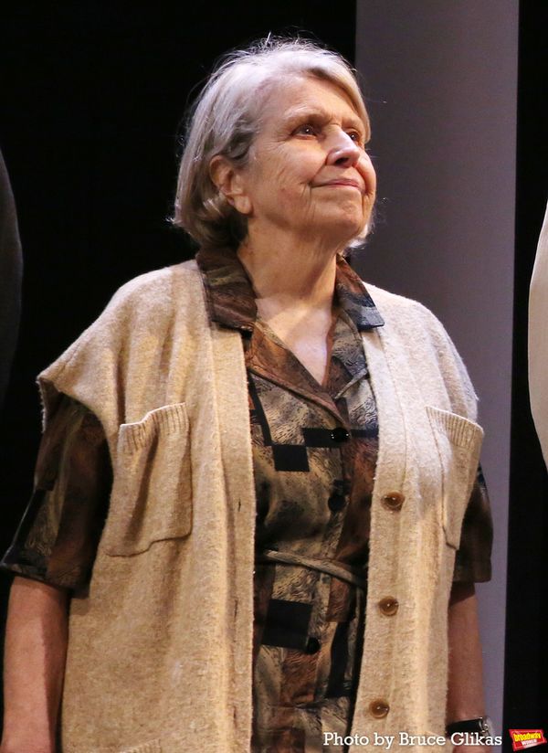 Anne Reid Photo