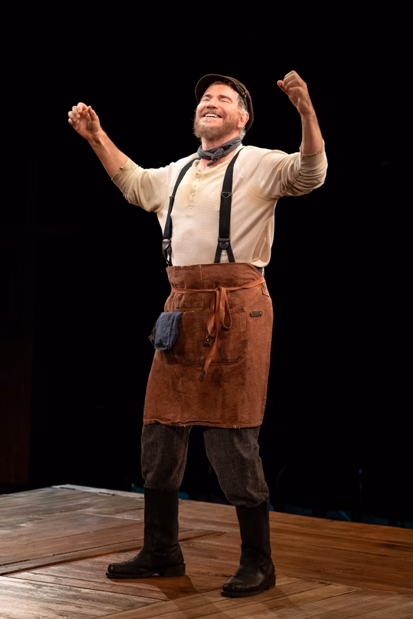 Review: FIDDLER ON THE ROOF at Signature Theatre  Image