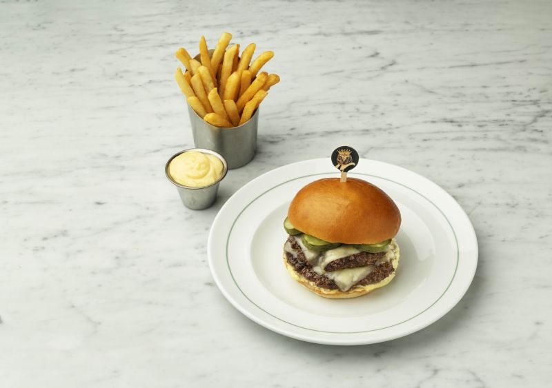 Review: The Parliament in Midtown Makes a Charming Debut Image
