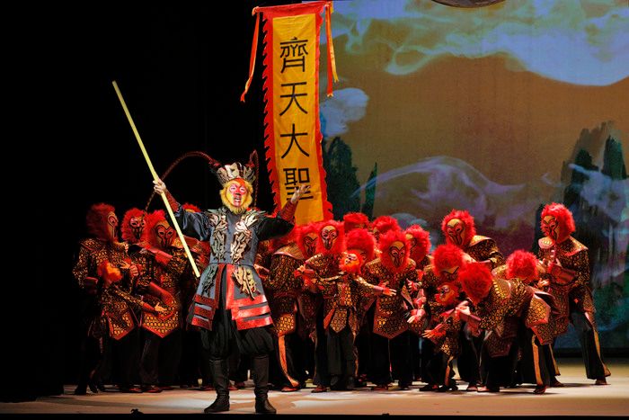 Photos: San Francisco Opera’s THE MONKEY KING — photo 17 of 20