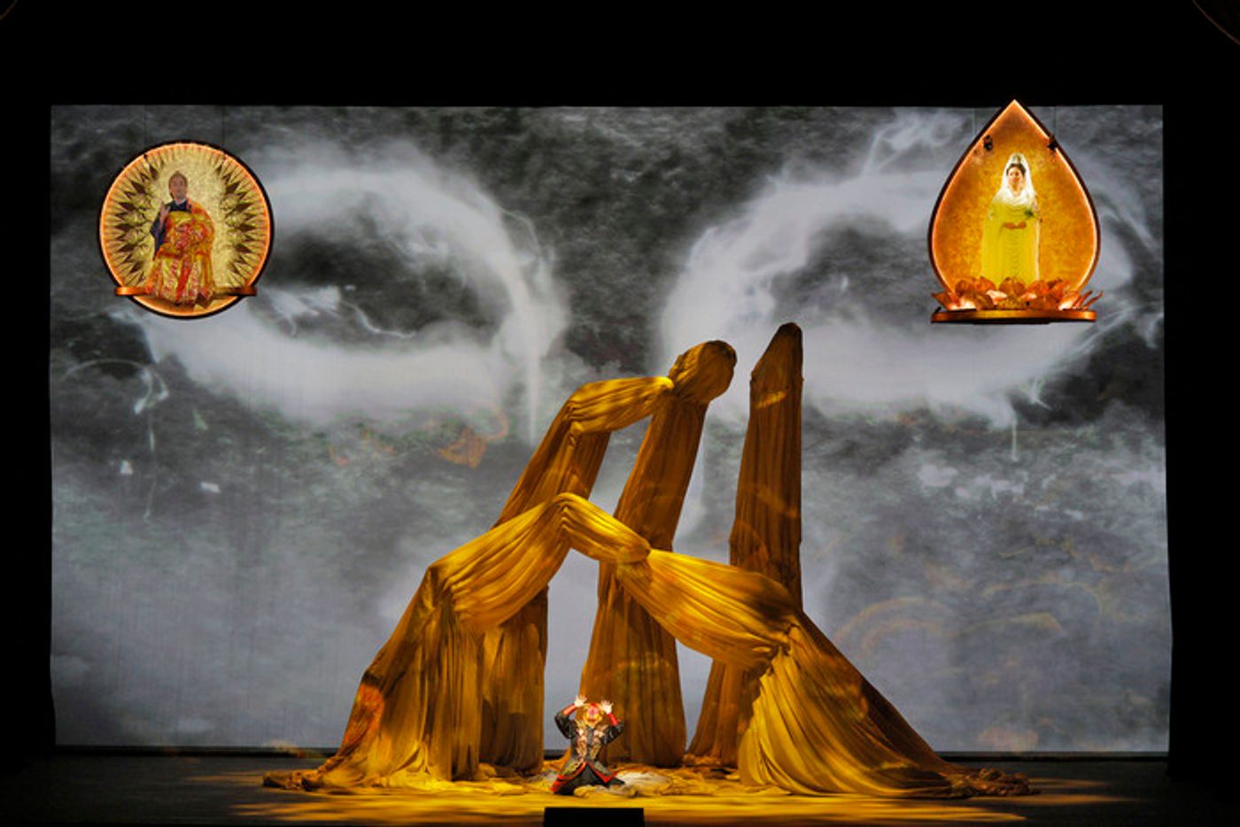 Photos: San Francisco Opera’s THE MONKEY KING Photos: San Francisco Opera’s THE MONKEY KING Image