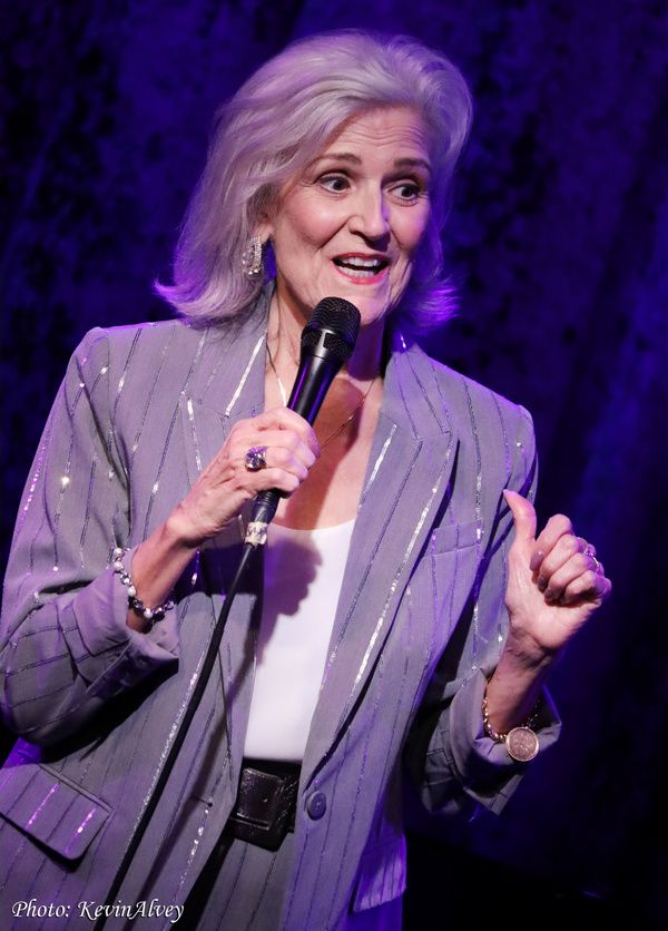 Photos: Karen Mason Performs 'Encore-Nucopia' At Birdland! — photo 19 of 24