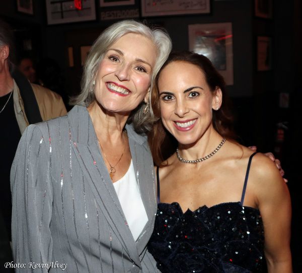 Photos: Karen Mason Performs 'Encore-Nucopia' At Birdland! — photo 21 of 24