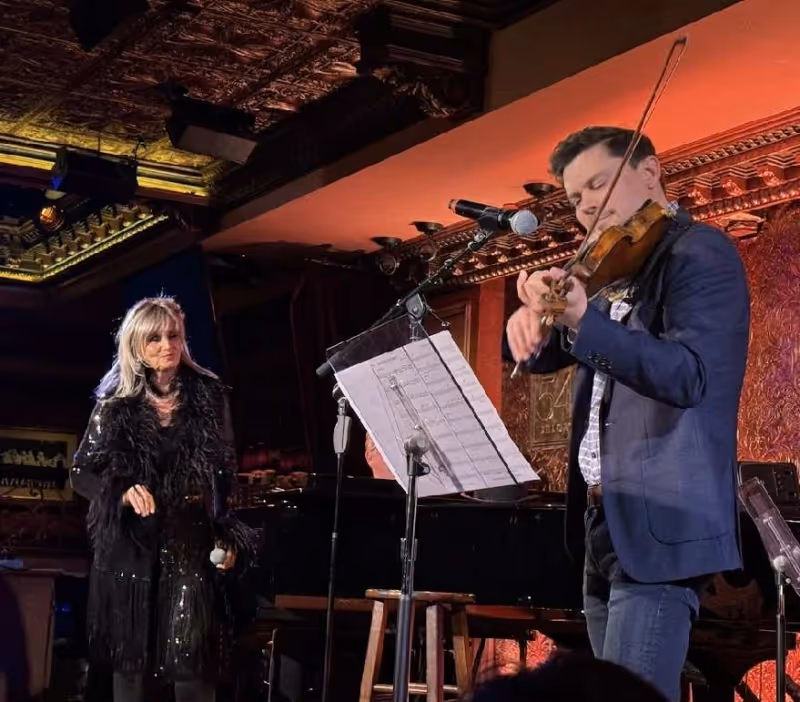 Review: Mary Porter Honors Her Home State in HATS OFF TO CAROLINA at 54 Below Image