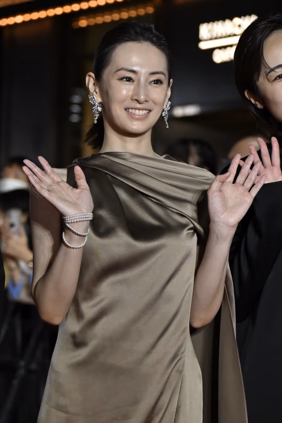 Photos: The 38th Annual Tokyo International Film Festival Red Carpet Image