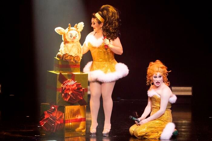 Photos: Jinkx Monsoon and BenDeLaCreme Kick Off 2025 Holiday Tour  Image