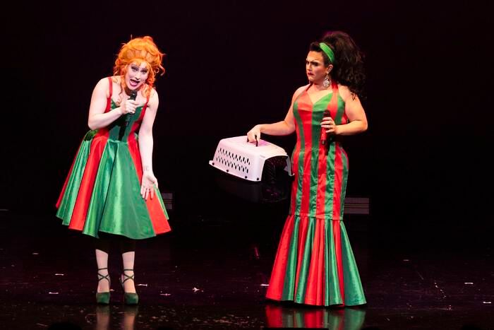 Photos: Jinkx Monsoon and BenDeLaCreme Kick Off 2025 Holiday Tour  Image