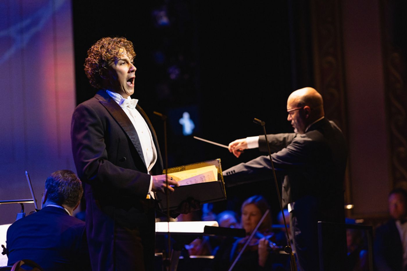 Photos: CARMINA BURANA At Lyric Opera Of Chicago  Image