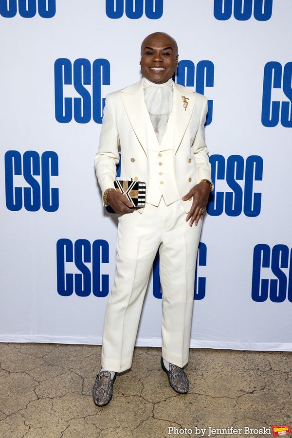 Nathan Lee Graham Photo