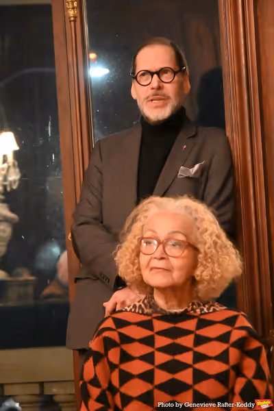 David Staller and Lizan Mitchell Photo