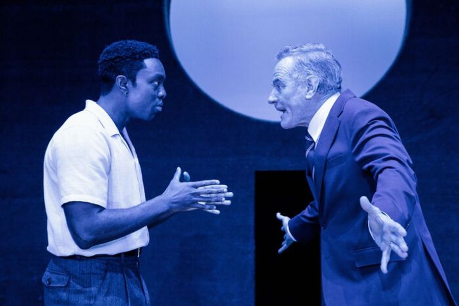 Photos: Bryan Cranston and More in ALL MY SONS  Image