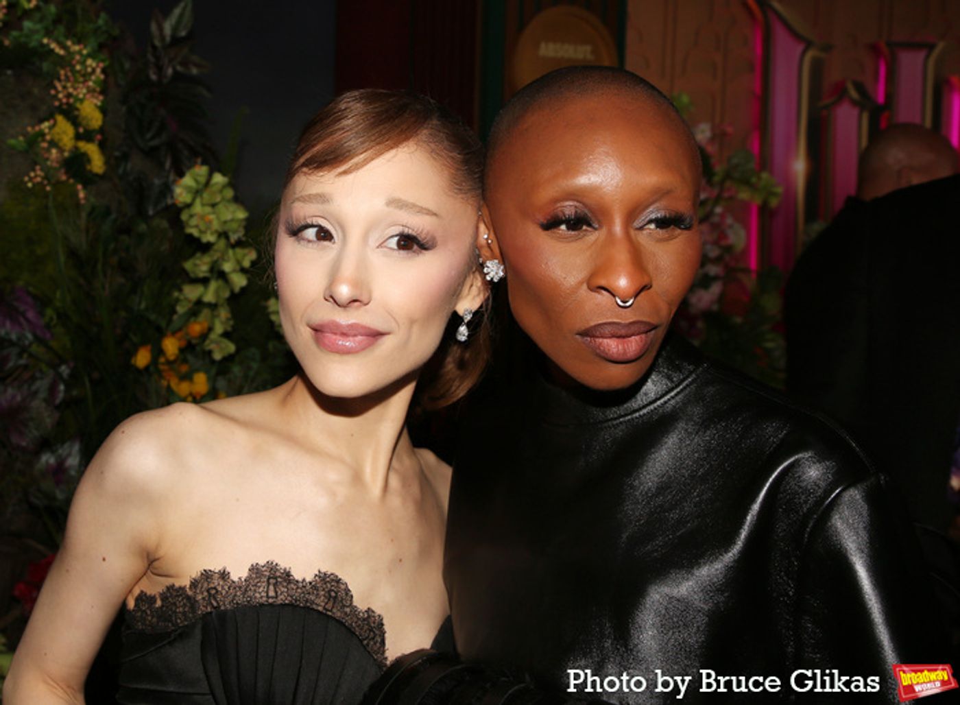 Photos: Ariana Grande, Cynthia Erivo and More at WICKED: FOR GOOD New York Premiere  Image