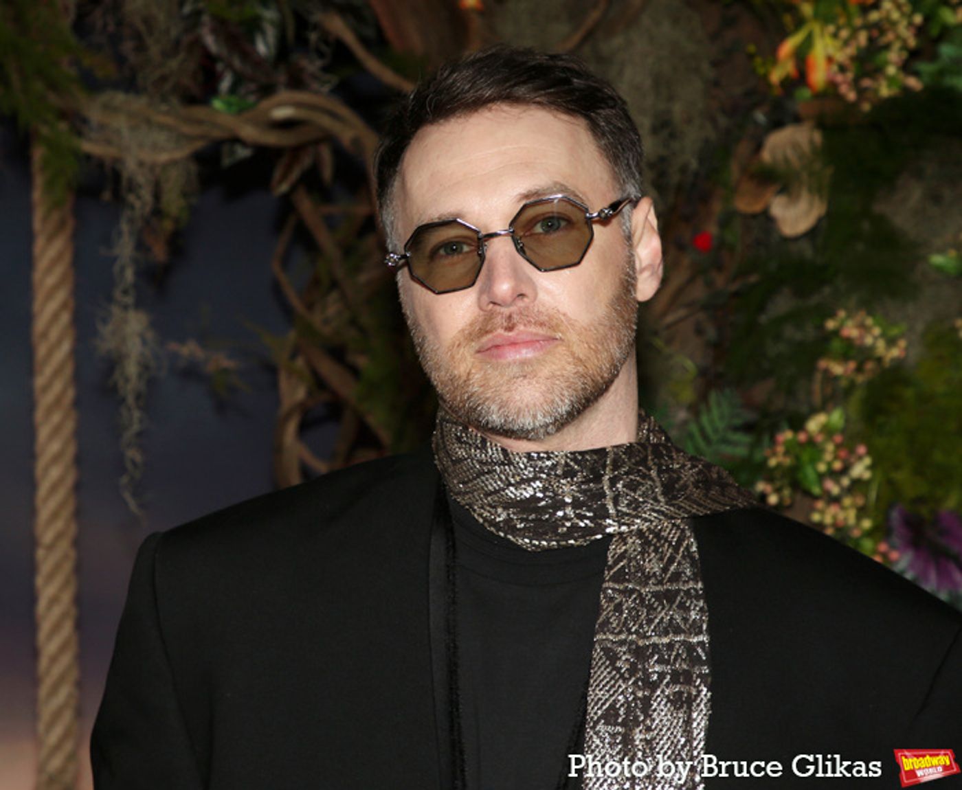 Photos: Ariana Grande, Cynthia Erivo and More at WICKED: FOR GOOD New York Premiere  Image