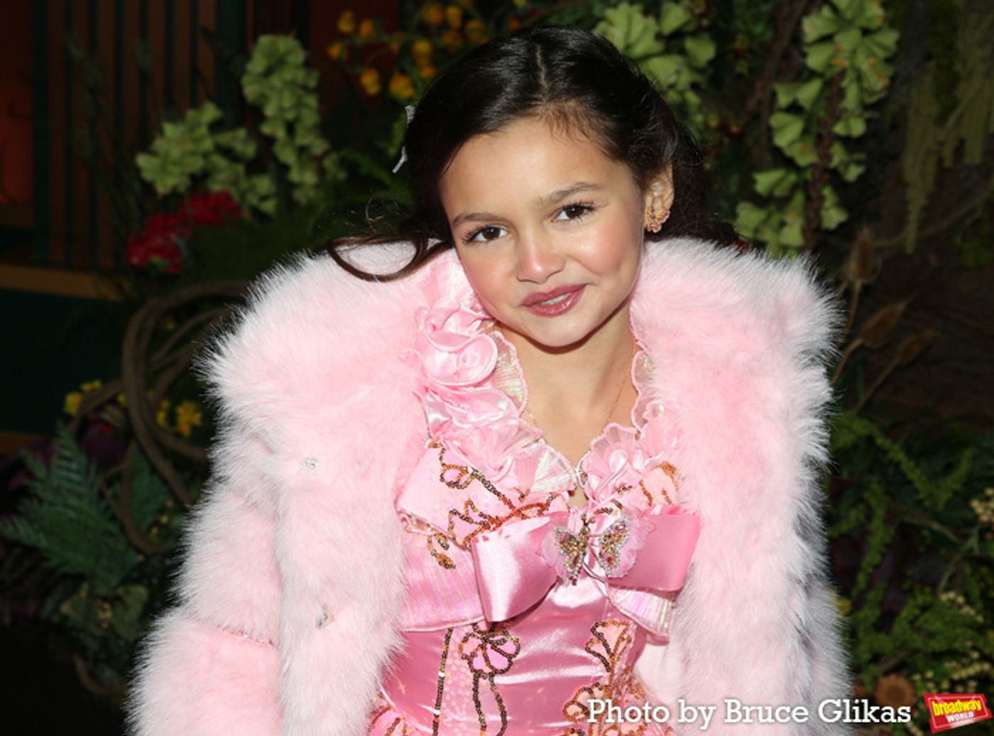 Photos: Ariana Grande, Cynthia Erivo and More at WICKED: FOR GOOD New York Premiere  Image