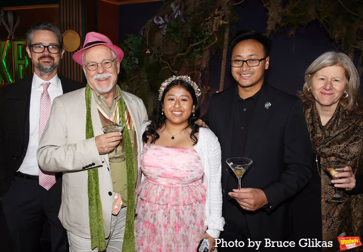 Photos: Ariana Grande, Cynthia Erivo and More at WICKED: FOR GOOD New York Premiere  Image