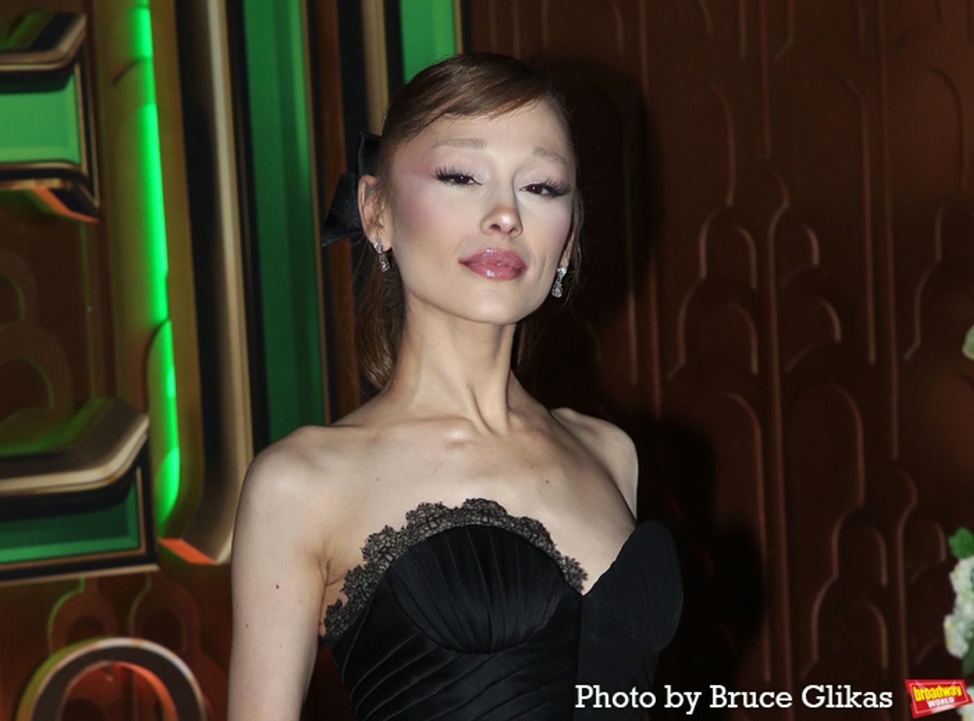 Photos: Ariana Grande, Cynthia Erivo and More at WICKED: FOR GOOD New York Premiere  Image