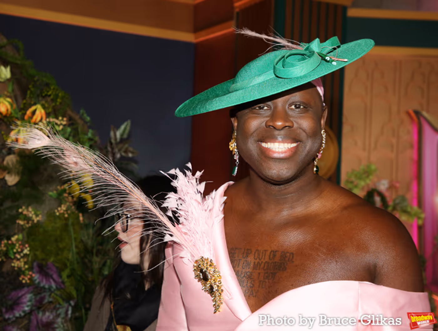 Photos: Ariana Grande, Cynthia Erivo and More at WICKED: FOR GOOD New York Premiere  Image