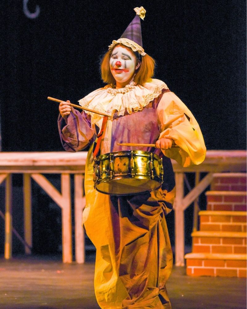 Review: ELEPHANT'S GRAVEYARD at University Of The Ozarks - Walton Fine Arts Center in Clarksville  Image