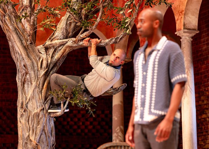 Photos: MUCH ADO ABOUT NOTHING At Chicago Shakespeare Theatre — photo 4 of 6