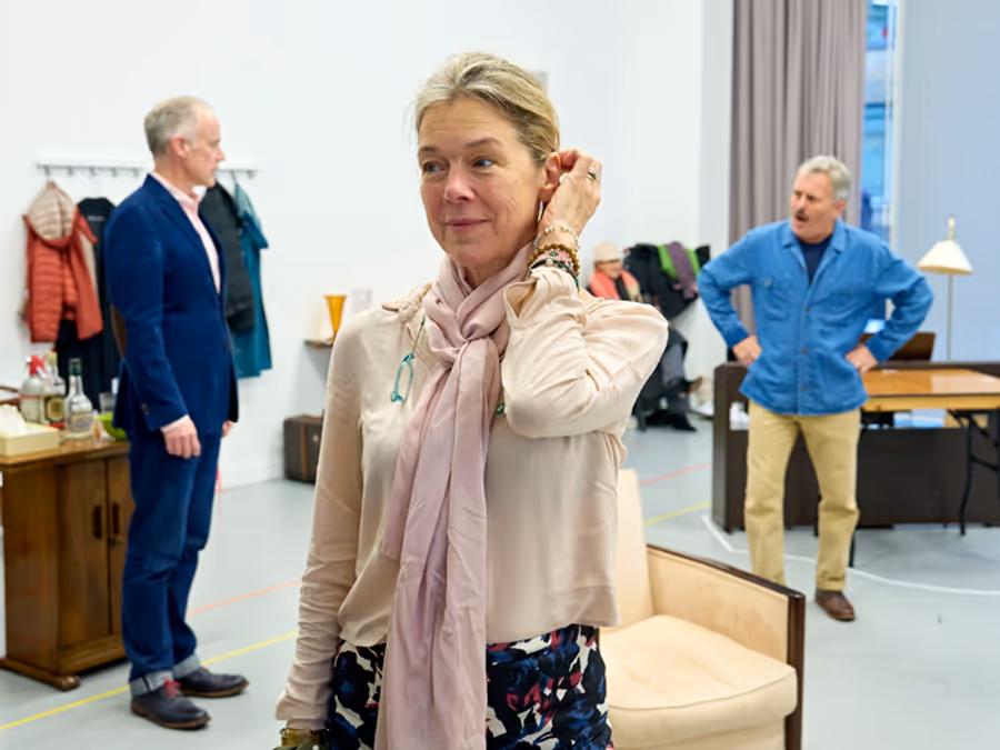 Photos: Menier Chocolate Factory’s FALLEN ANGELS In Rehearsal Image