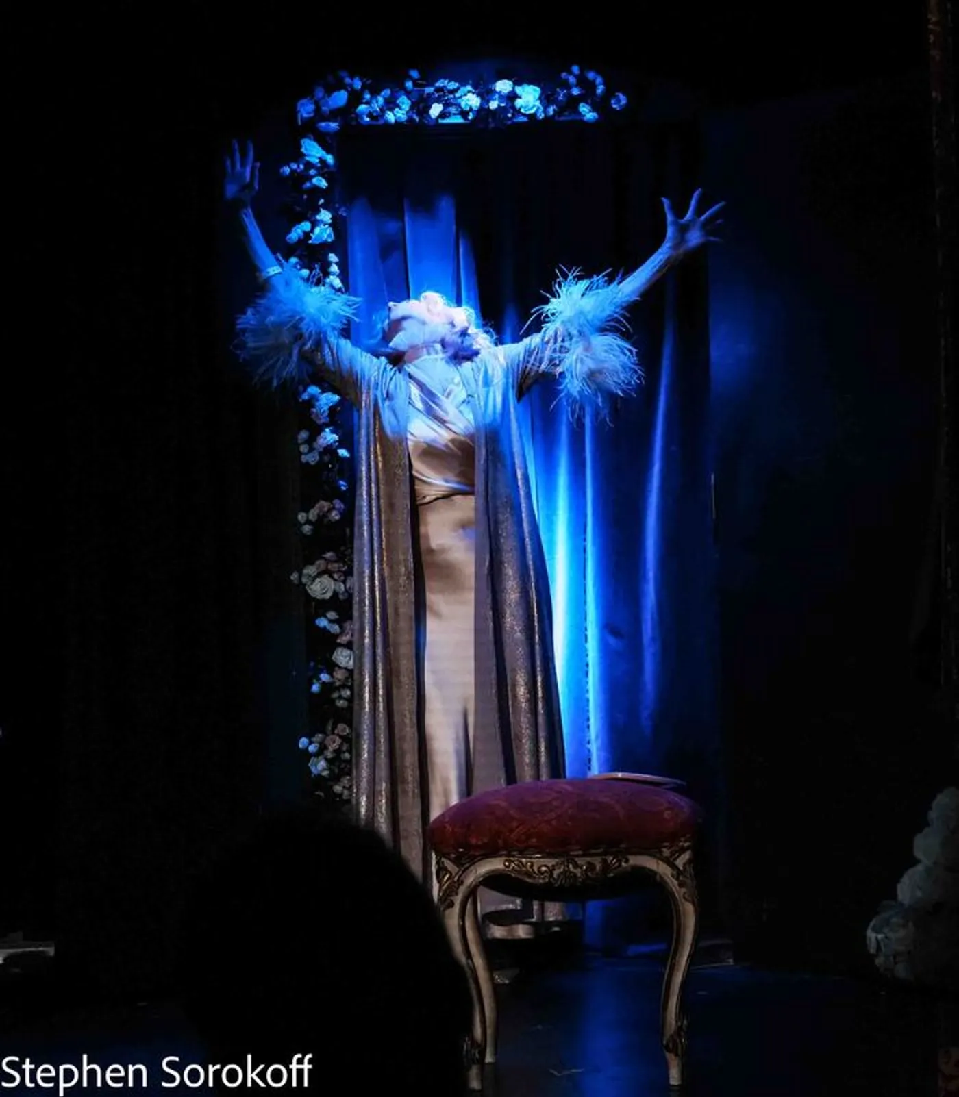 Review: Yanna Avis Premieres 'DIVINE SARAH' at the Triad Theatre  Image