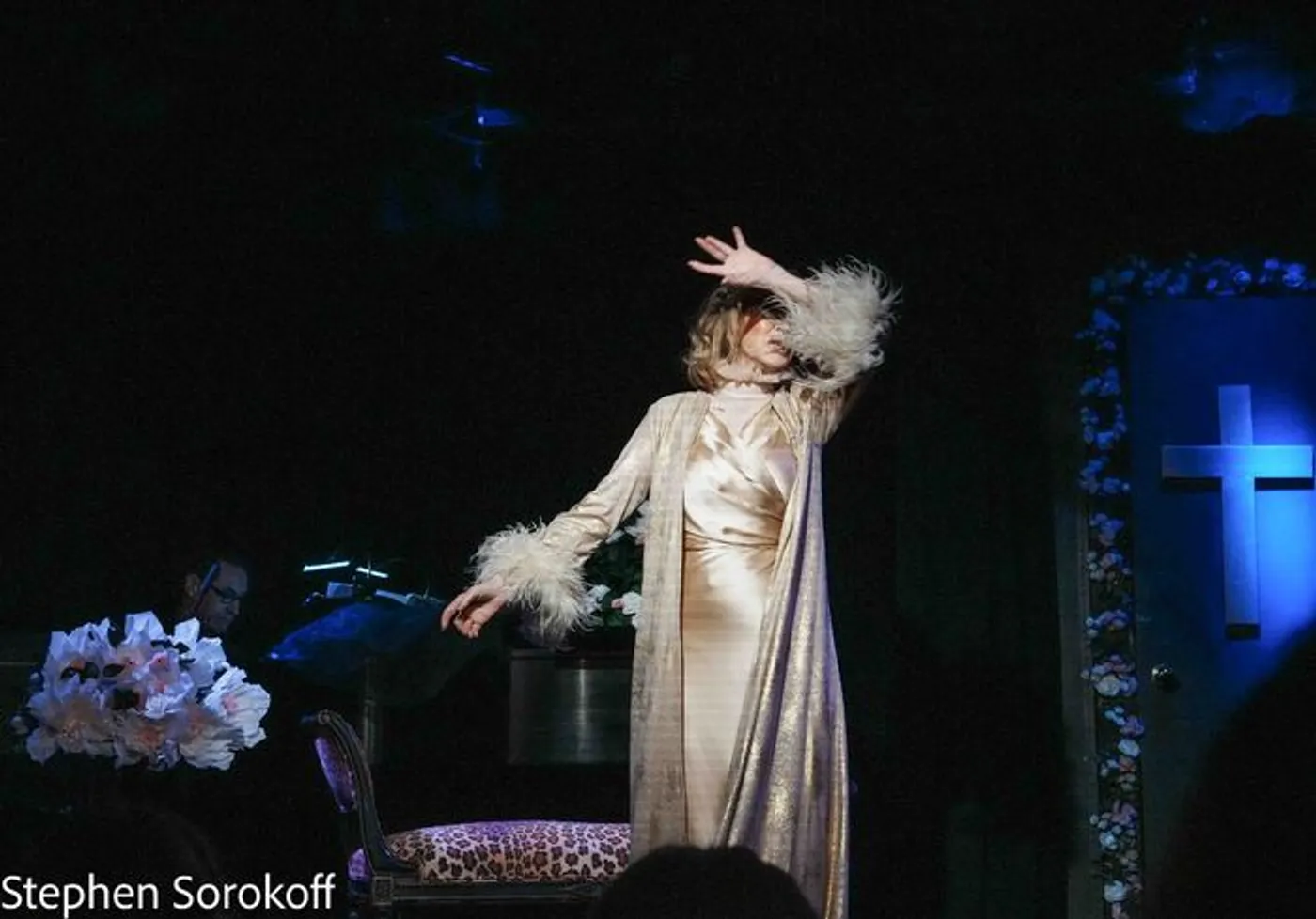 Review: Yanna Avis Premieres 'DIVINE SARAH' at the Triad Theatre  Image