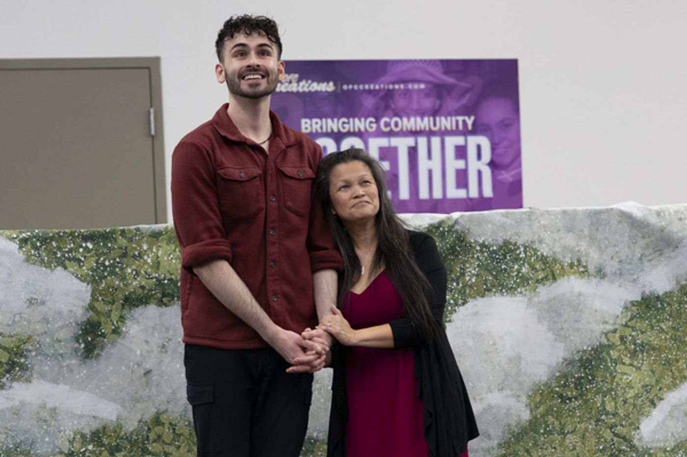 Photos: JIM HENSON’S EMMET OTTER’S JUG-BAND CHRISTMAS?In Rehearsal at?OFC Creations Theatre Center  Image