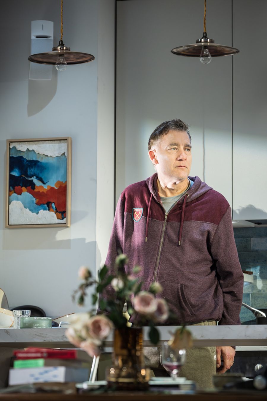 Photos: Clive Owen and Saskia Reeves Star In END At The National Theatre  Image