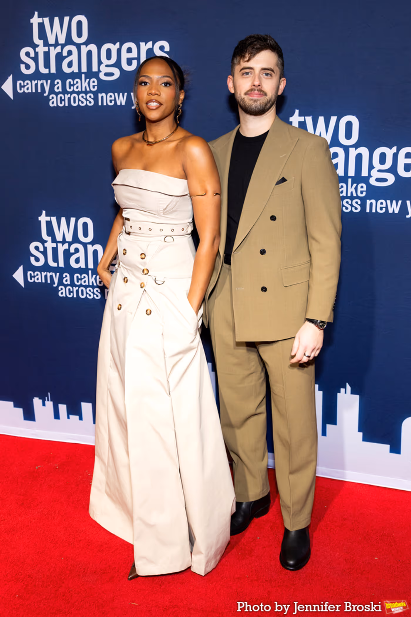 Photos: On The Opening Night Red Carpet For TWO STRANGERS CARRY A CAKE ACROSS NEW YORK  Image