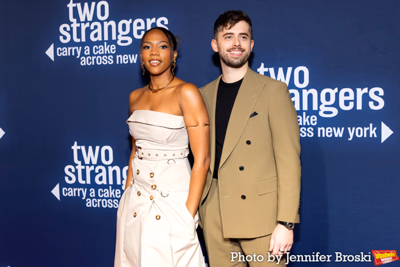 Photos: On The Opening Night Red Carpet For TWO STRANGERS CARRY A CAKE ACROSS NEW YORK  Image