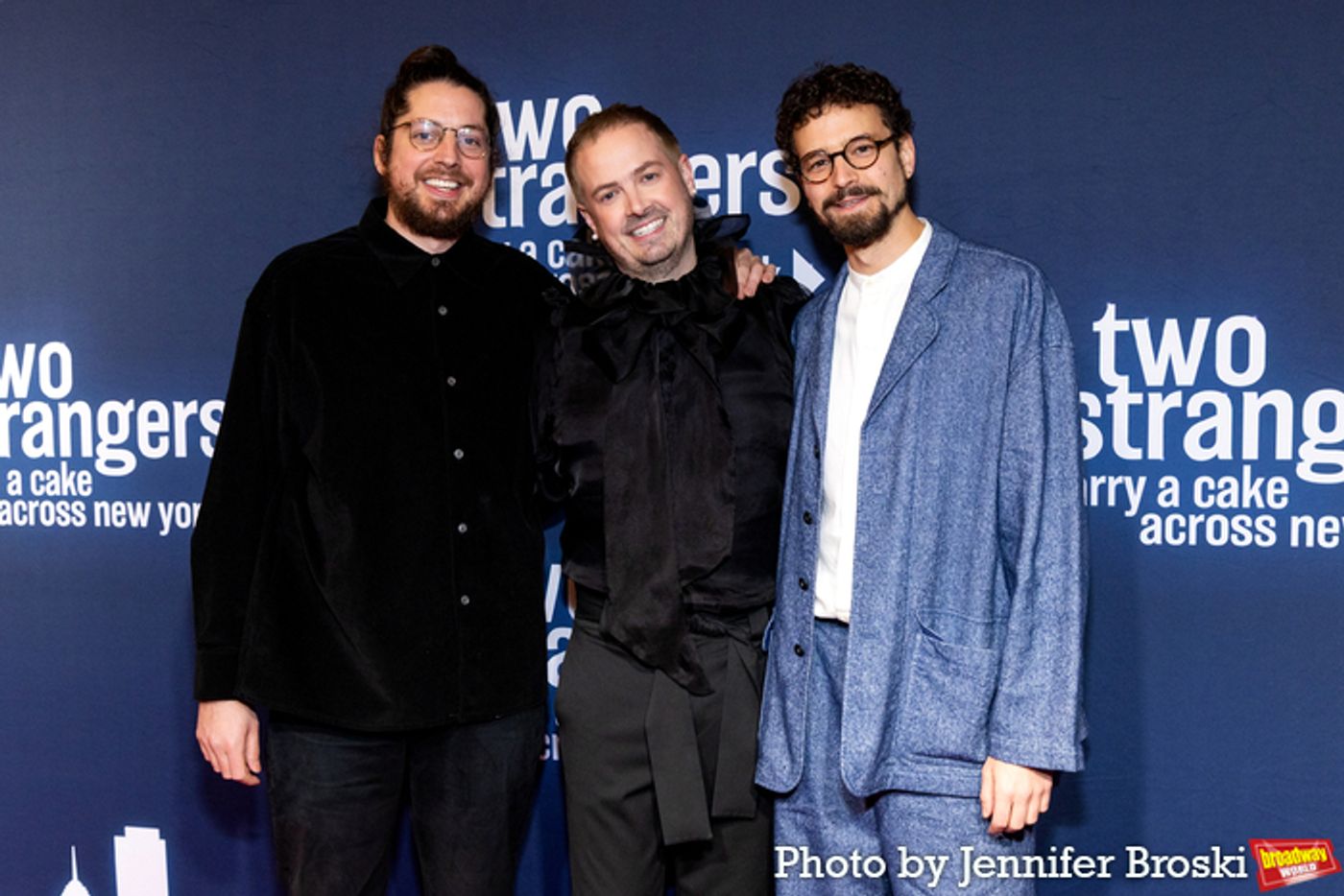 Photos: On The Opening Night Red Carpet For TWO STRANGERS CARRY A CAKE ACROSS NEW YORK  Image
