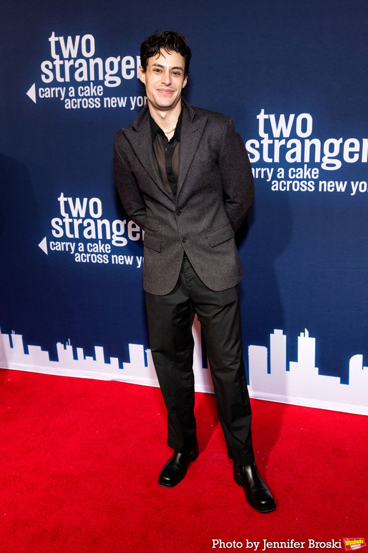 Photos: On The Opening Night Red Carpet For TWO STRANGERS CARRY A CAKE ACROSS NEW YORK  Image
