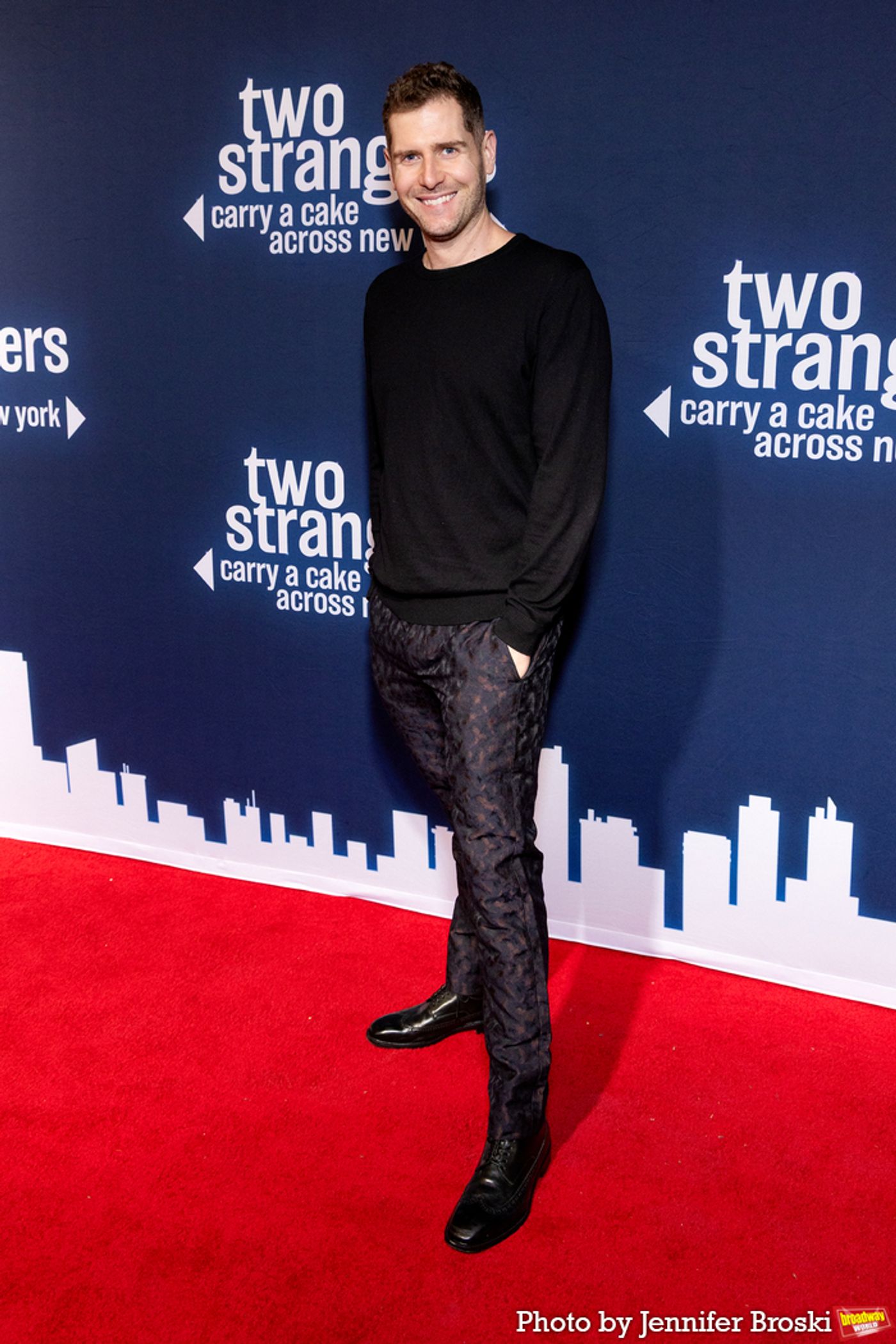 Photos: On The Opening Night Red Carpet For TWO STRANGERS CARRY A CAKE ACROSS NEW YORK  Image