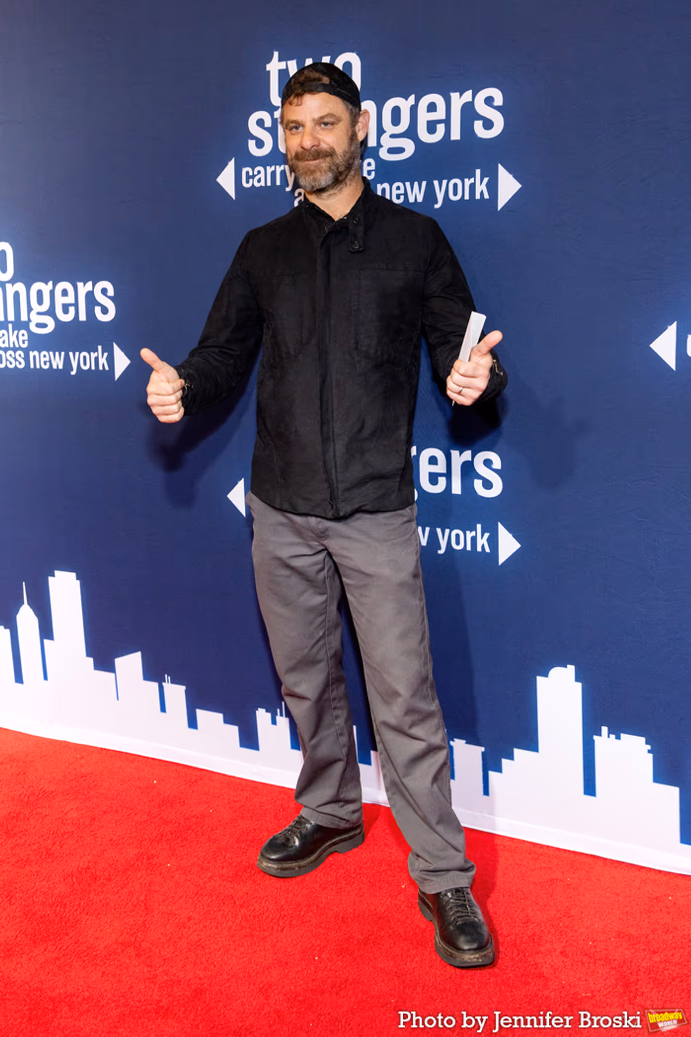 Photos: On The Opening Night Red Carpet For TWO STRANGERS CARRY A CAKE ACROSS NEW YORK  Image