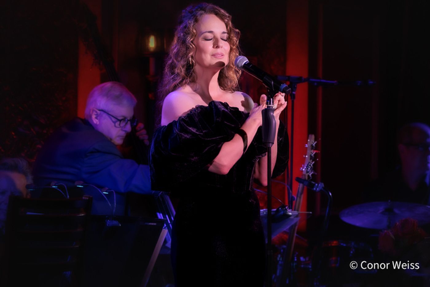 Photos: Melissa Errico's STREISAND EFFECT at 54 Below Is Outstanding Photos: Melissa Errico's STREISAND EFFECT at 54 Below Is Outstanding Image