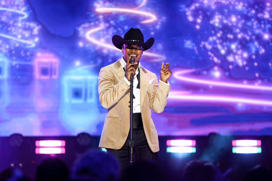 Photos: First Look at NBC's CHRISTMAS IN NASHVILLE Country Music Holiday Special Image