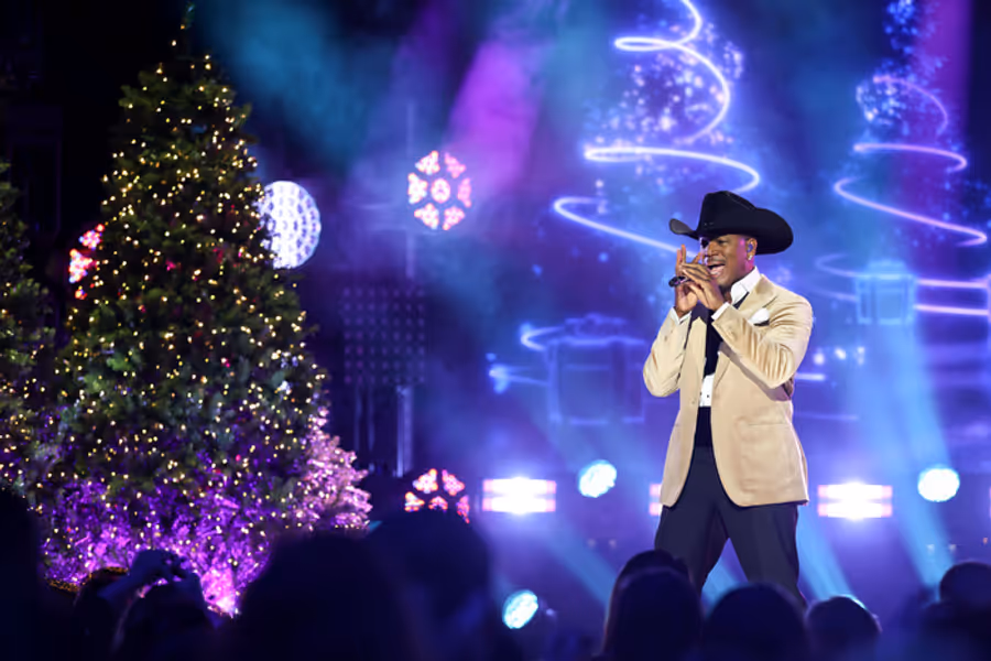 Photos: First Look at NBC's CHRISTMAS IN NASHVILLE Country Music Holiday Special Image