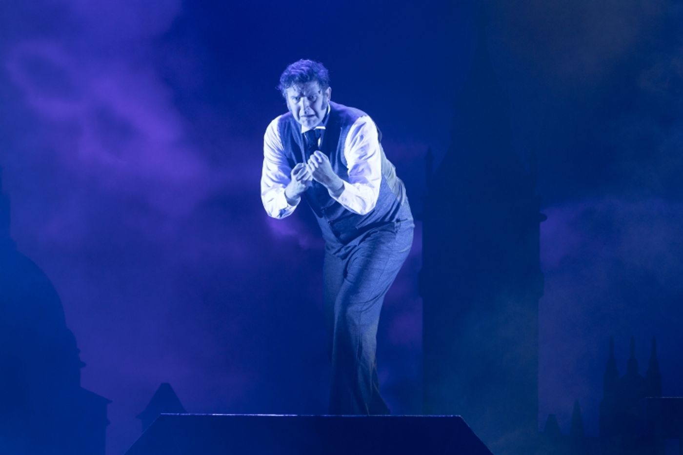 Review: SHERLOCK HOLMES AND THE 12 DAYS OF CHRISTMAS, Birmingham Rep  Image