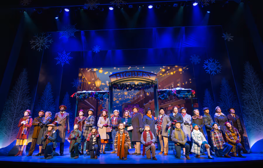 Exclusive Photos: First Look at A CHRISTMAS STORY at Walnut Street Theatre Image