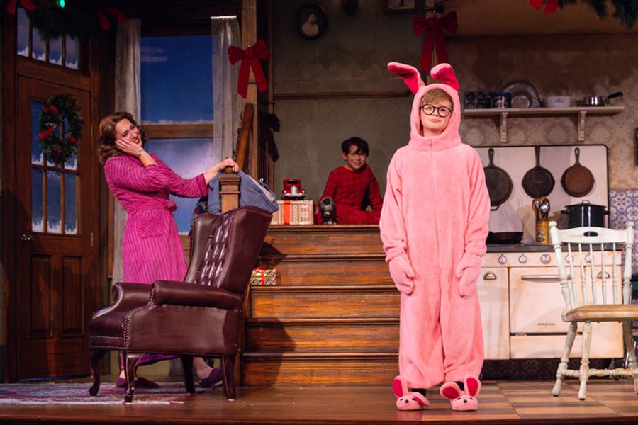 Exclusive Photos: First Look at A CHRISTMAS STORY at Walnut Street Theatre Image