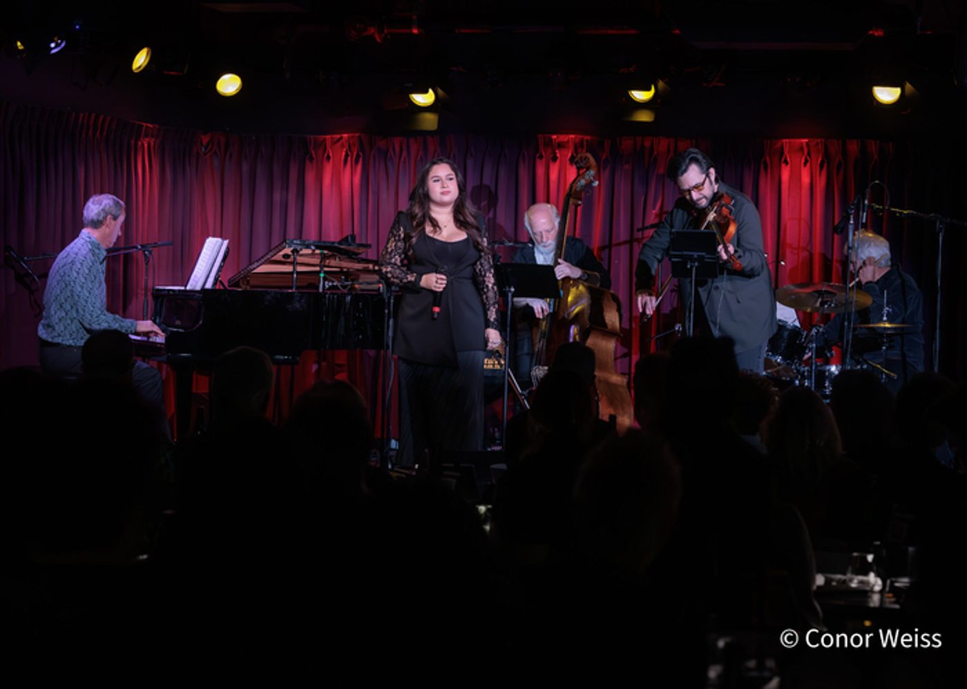 Photos: THE LINEUP WITH SUSIE MOSHER - November 18 at the Green Room 42 Photos: THE LINEUP WITH SUSIE MOSHER - November 18 at the Green Room 42 Image