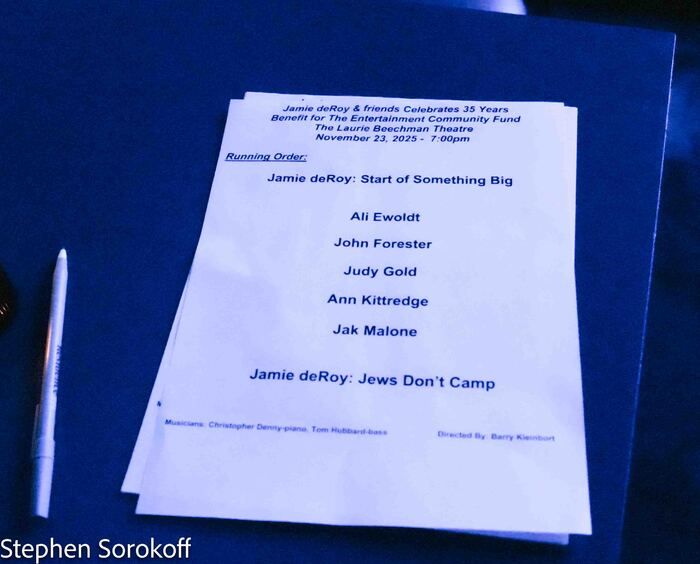 Review: Jamie deRoy Marks 35 Years of JAMIE DEROY & FRIENDS Image