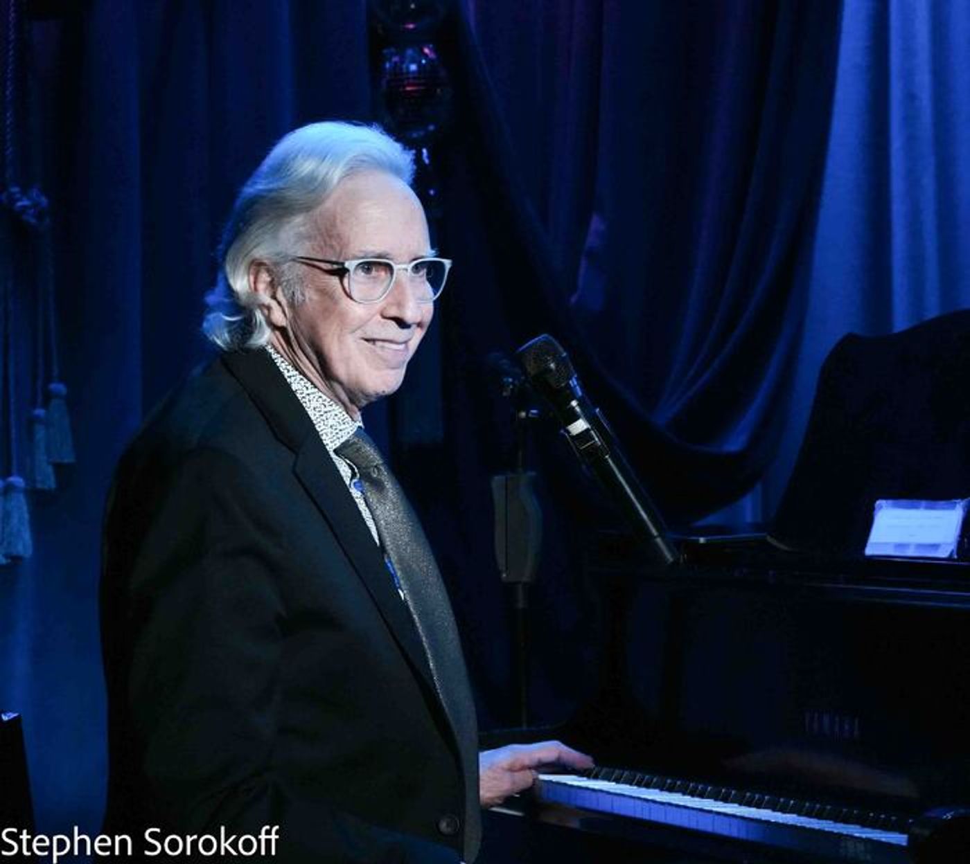 Review: Jamie deRoy Marks 35 Years of JAMIE DEROY & FRIENDS  Image