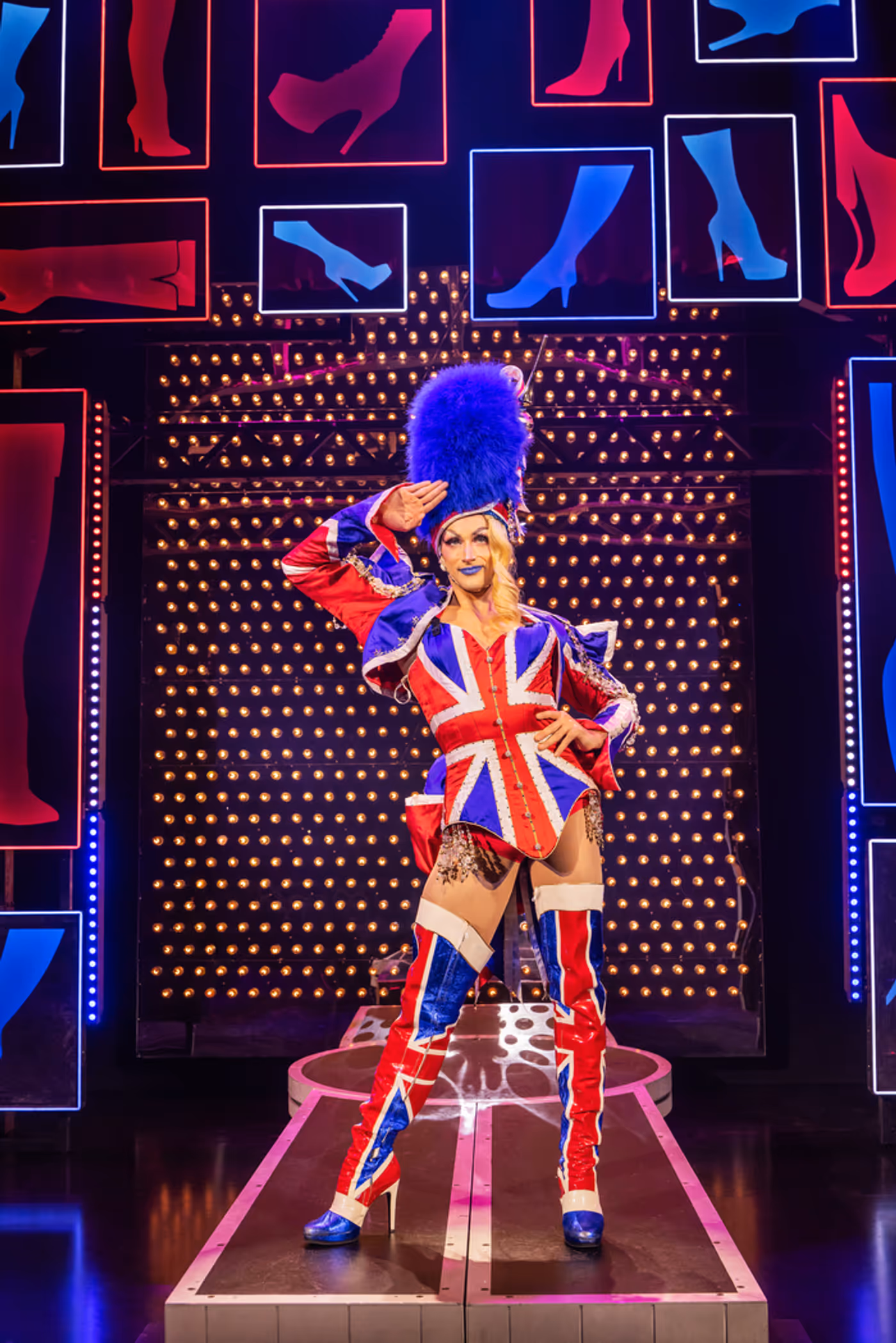 Photos: Omari Collins, Noah Silverman and More in KINKY BOOTS North American Tour  Image