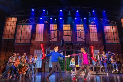 Omari Collins, Noah Silverman and the company Photo