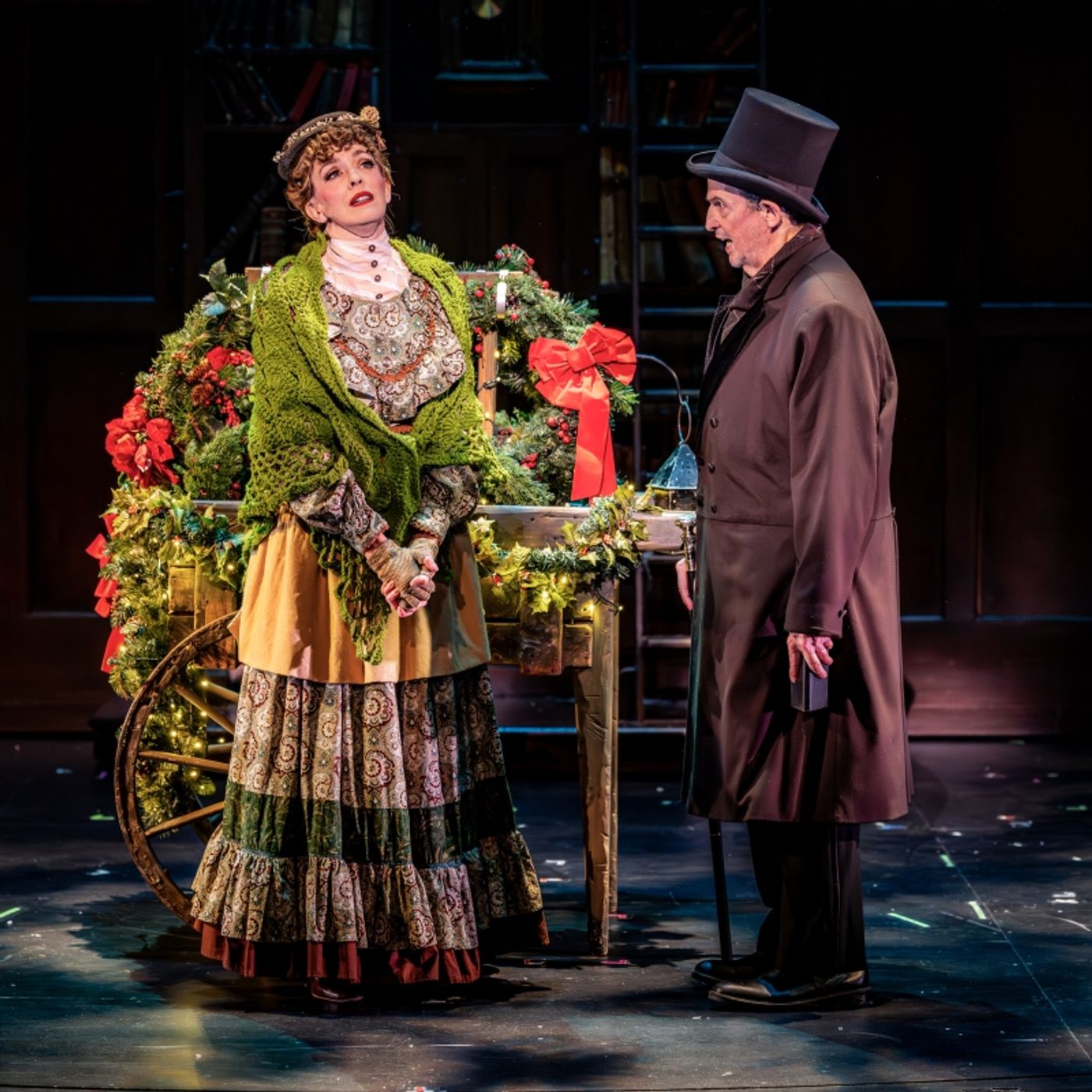 Review: A CHRISTMAS CAROL at Zach Theater  Image