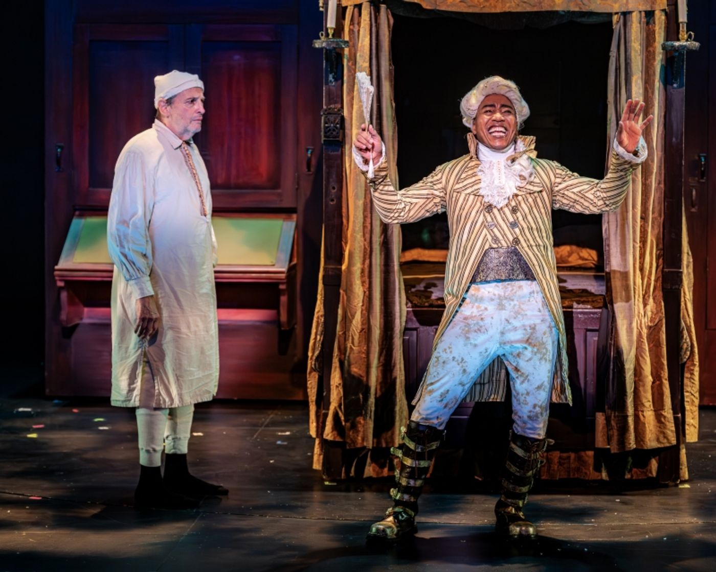 Review: A CHRISTMAS CAROL at Zach Theater  Image