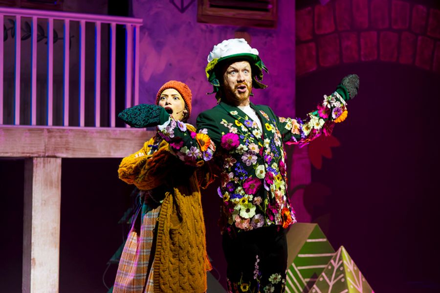 Photos: The Dukes of Lancaster Unveils 2025 Christmas Show THE SNOW QUEEN Image